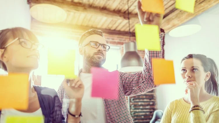 How to Become a Certified Vision Board Coach and Transform Lives